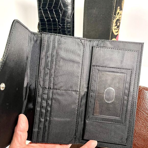 7-Wallet Wardrobe Bundle–Y2K Ed Hardy Tattoo Bifold + Faux & Cowhide Organizers - Picture 13 of 16